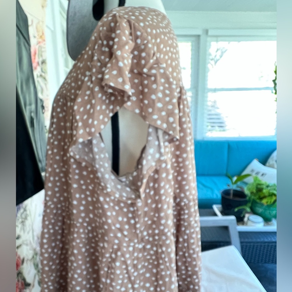 Ditzy Print Top. Us Size 14-16. Flutter Sleeves, … - image 4